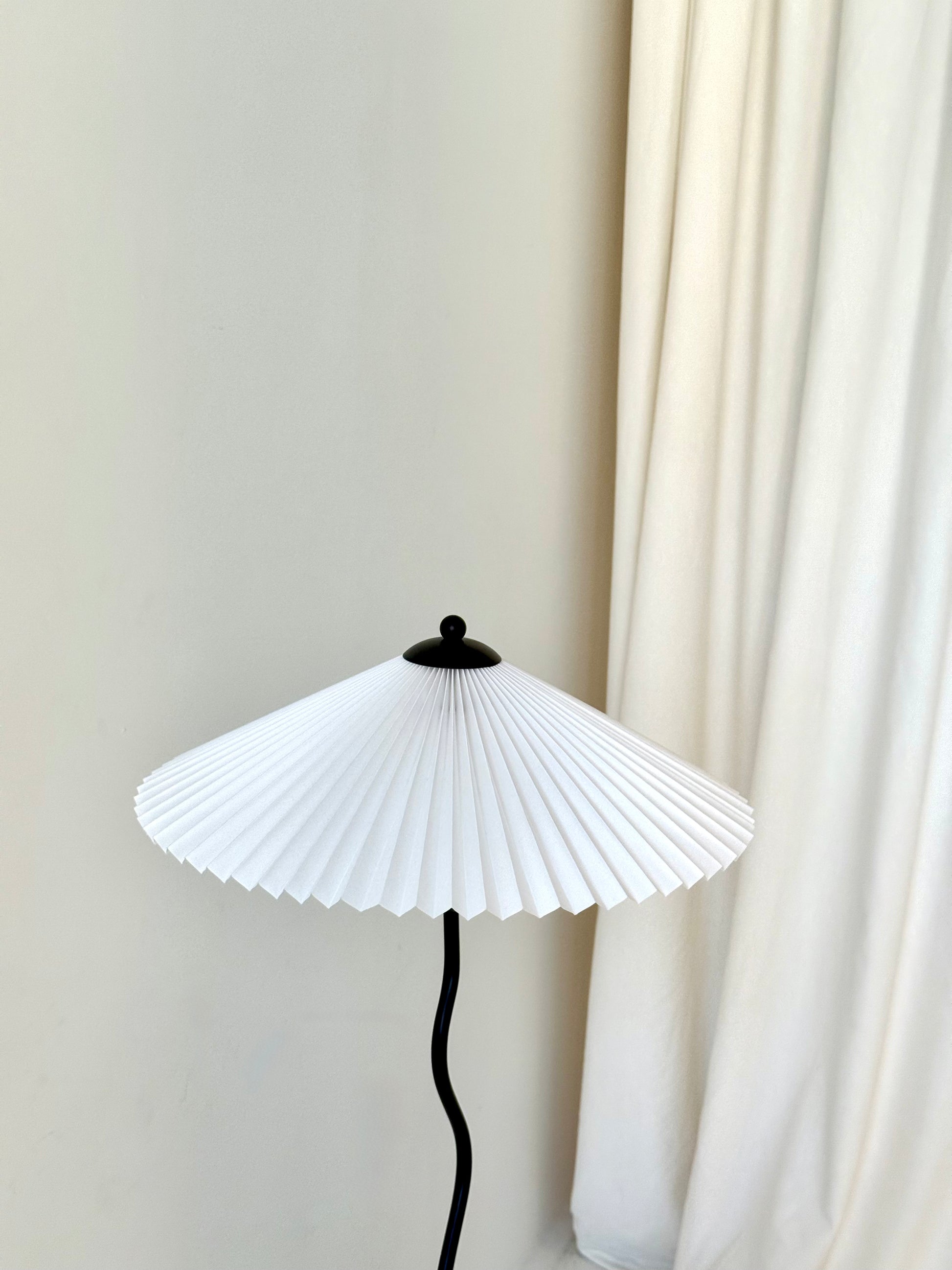 Japandi Wave Floor Lamp